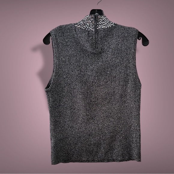 Tanjay Petites Silver Sleeveless Sparkly Top - Picture 2 of 6